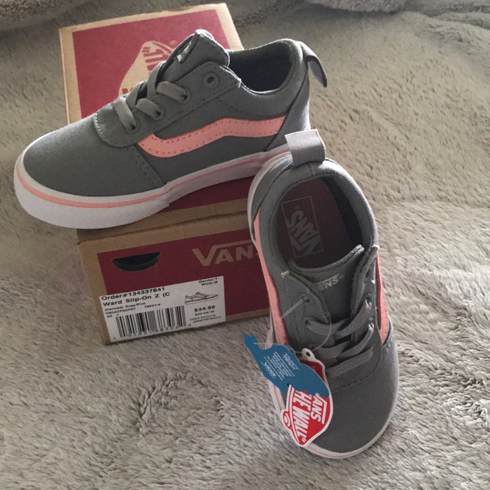 💗Brand new Slip-On Vans Sz 7M Gray/Pink💗